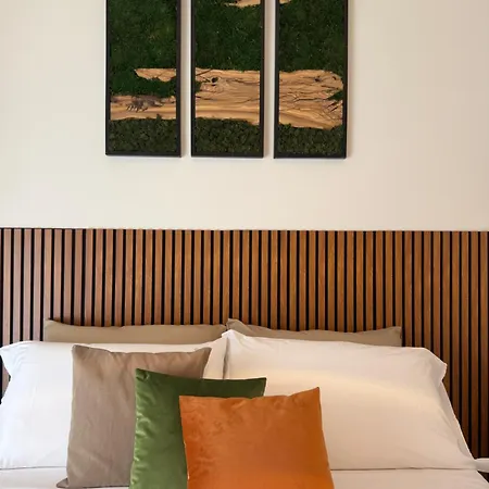 Aurevia Biophilic